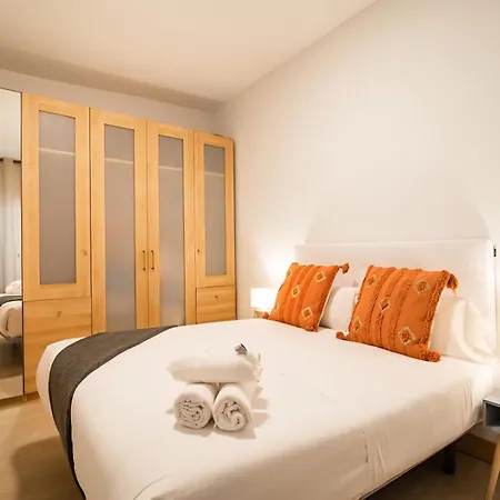 Main Street Mayor-nagusi With Ac San Sebastian